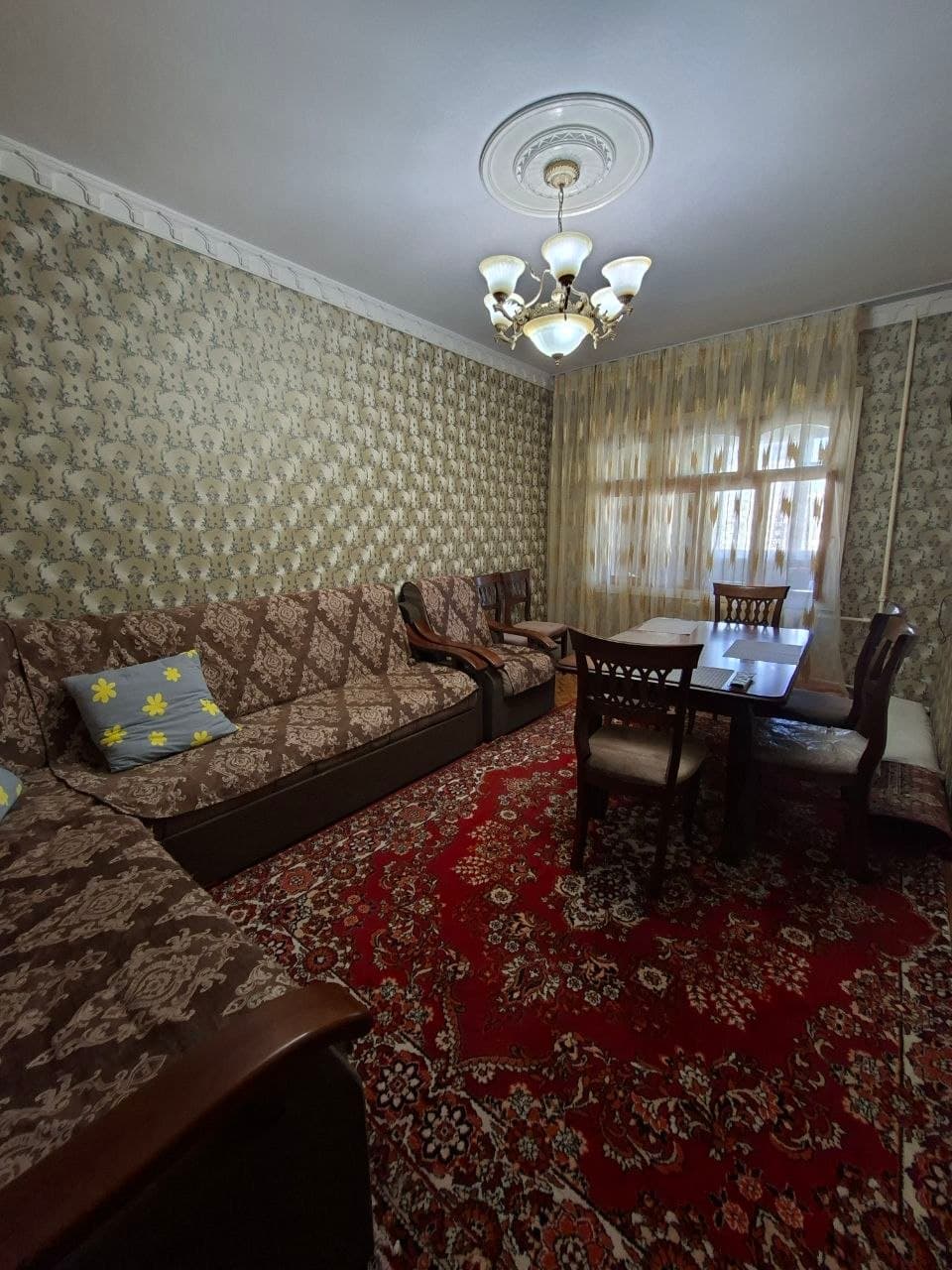Tashkent, Oltintepa Street, 2A