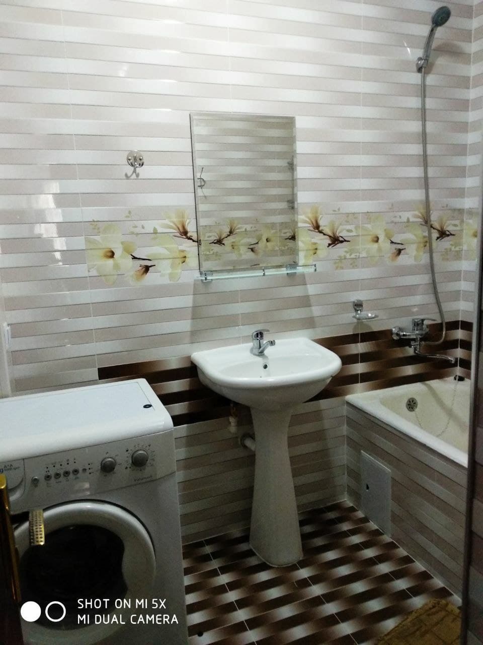 Tashkent, Mirzo Ulugbek District, Sayram street, 4A