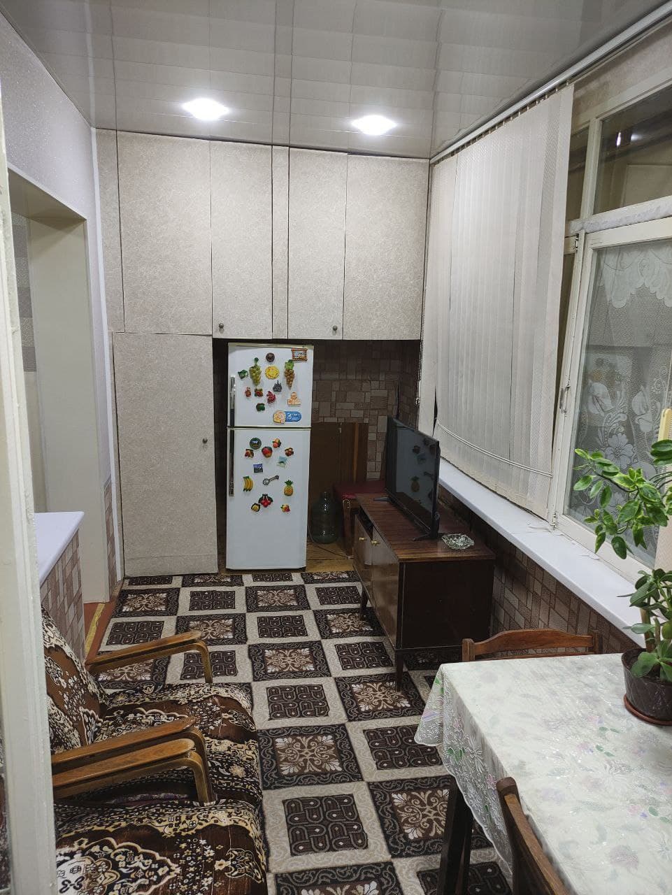 Tashkent, Mirzo Ulugbek District, Karasu Residential Area, 6-mavze, 5