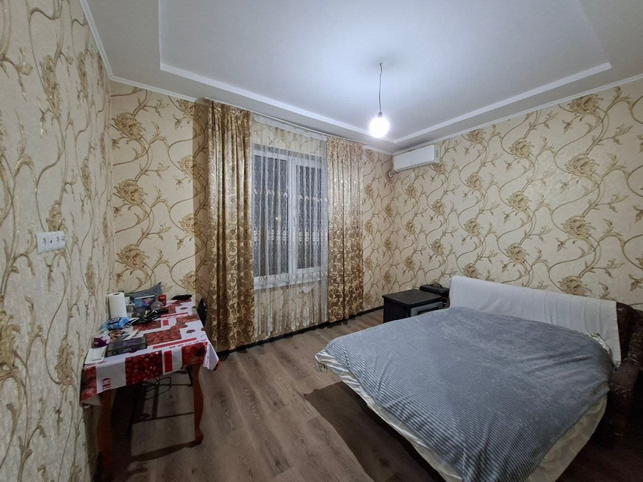 Tashkent, Yashnabad District, Qamashi street, 33